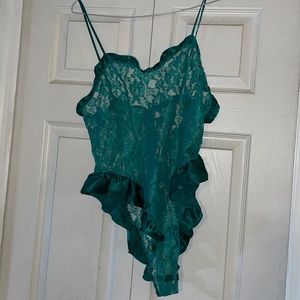 Victoria Secrets Wicked Unlined Balconette Teddy NWT sz Lg Spruce Green